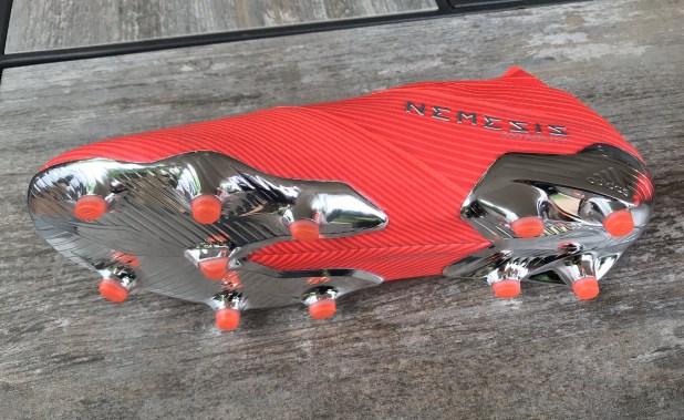 adidas Nemeziz19 Soleplate Design